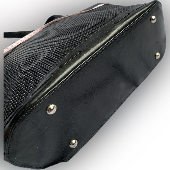 NWOT I SANTI Italian Black Leather Shoulder Bag Purse | never used - Picture 7 of 10